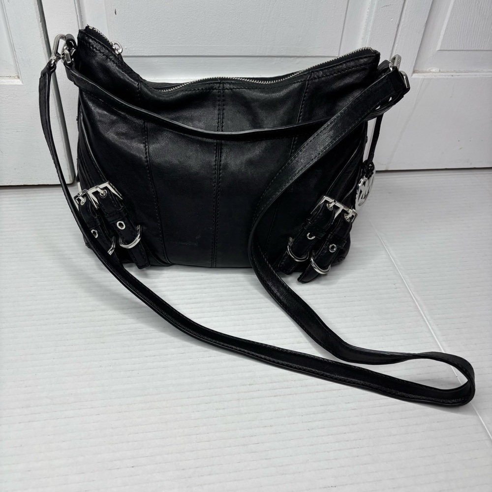 KICHAEL KORS Astor Black Leather Shoulder Bag